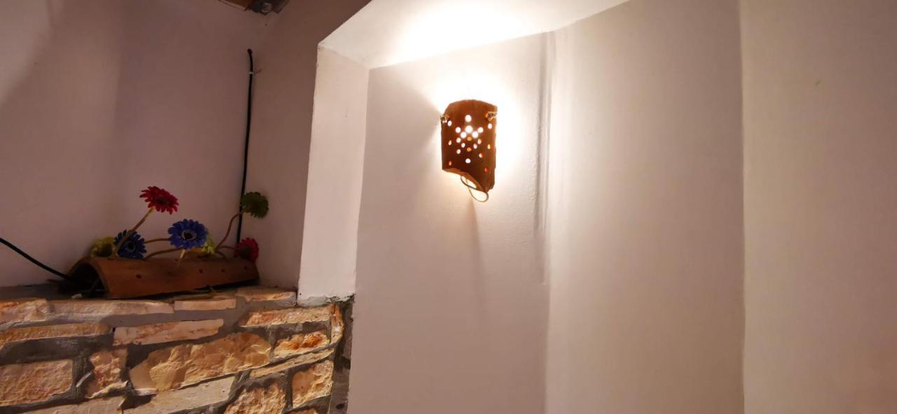 Eti And Mia Holiday Apartments Muntic Bagian luar foto
